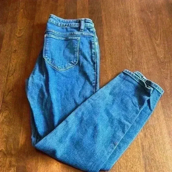 Rollas - Picture 3 of 3